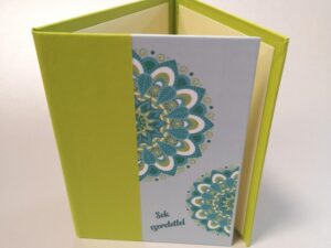 Fényképtartó leporelló "Sok szeretettel" (zöld-mandalás, álló)